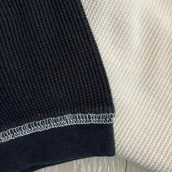 Chicago Blackhawks Waffle Knit Long Sleeve Shirt - Picture 3 of 6